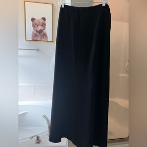 Amazon Classic Black Maxi Skirt